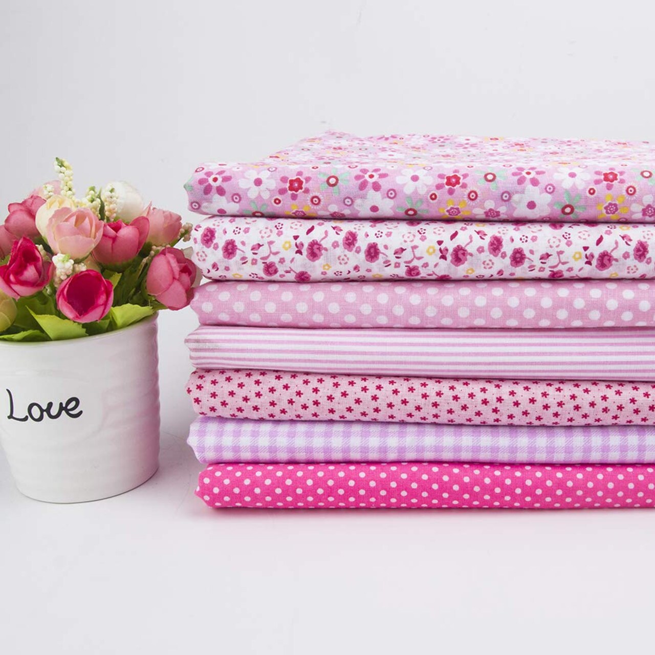 7Pcs 20" x 20" Cotton Fabric DIY Making Supplies Quilting Patchwork Fabric Fat Quarter Bundles DIY for Quilting Patchwork Cushions Cotton Fabric for Patchwork (20" x 20", Pink)